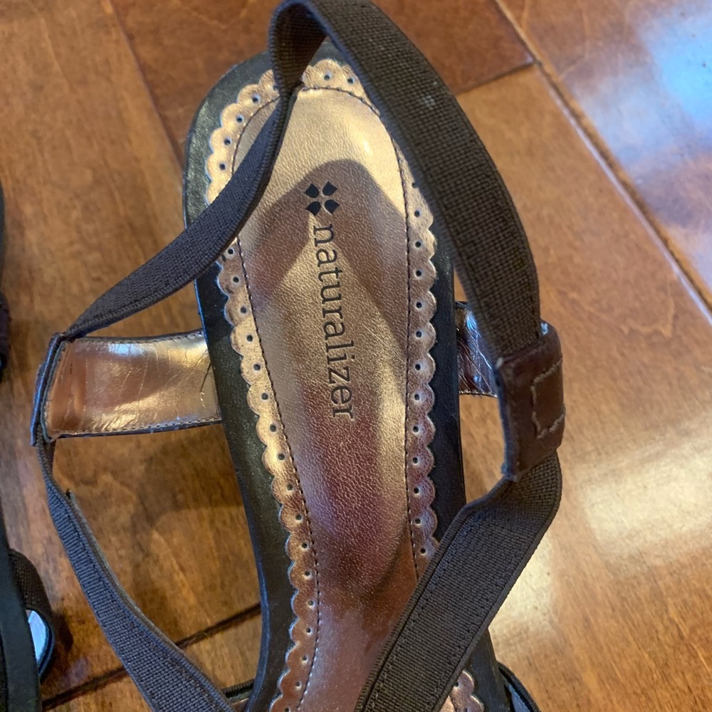 Naturalizer Brown Heel - Picture 5 of 6